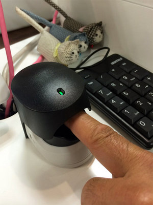 finger_tachikawa04.jpg