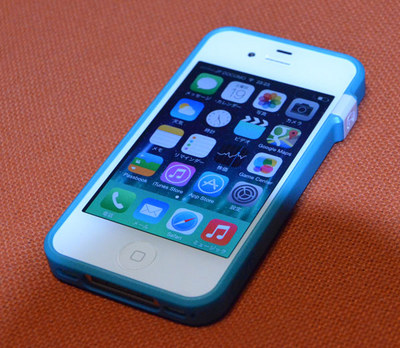 iPhone04.jpg